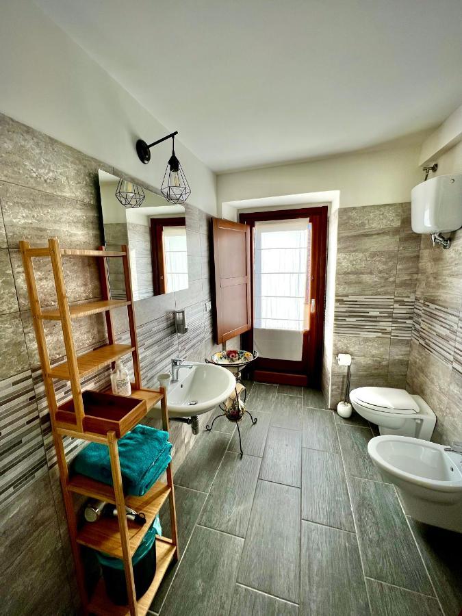 Il Bivacco Del Duomo Bed & Breakfast L'Aquila Ngoại thất bức ảnh